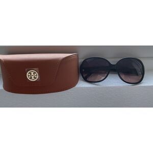 Tory Burch 7026 Sunglasses 59-16-135 Black Oversized  frame w/Tory Burch Case